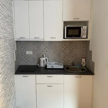 5 * Sarajevo