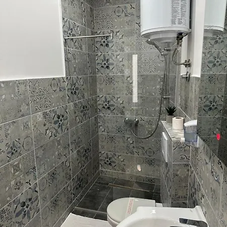 5 * Sarajevo